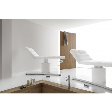 Массажная кушетка &quot;E-motion&quot;